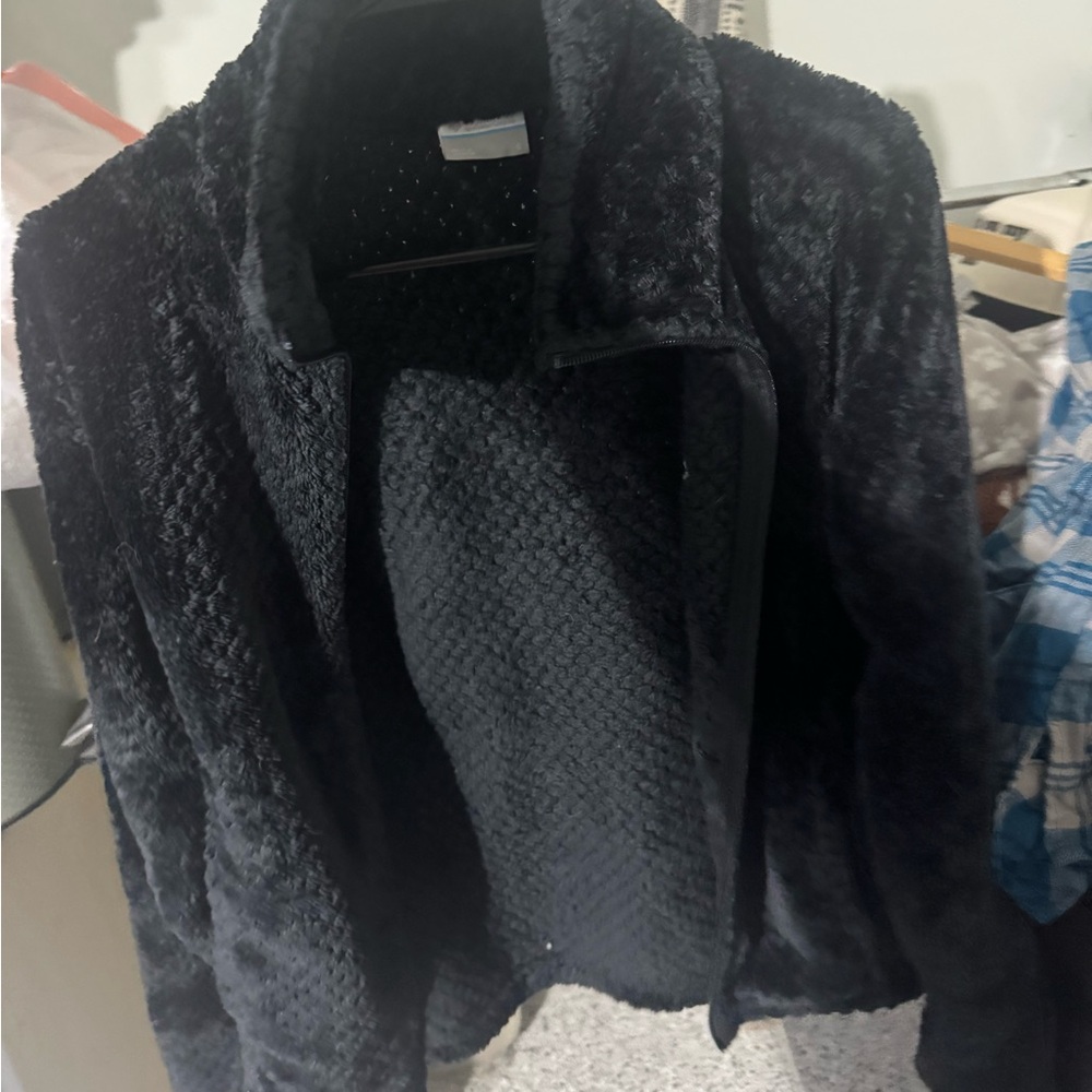 Columbia Women's Black Teddy Jacket